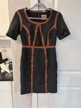 Nue by Shani Black Short Sleeve Dress Brown Faux Leather Trim Bodycon Cocktail